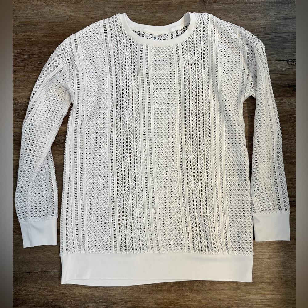 Fabletics Sophie Tunic White Crochet Long Sleeve Cover Top Size Small